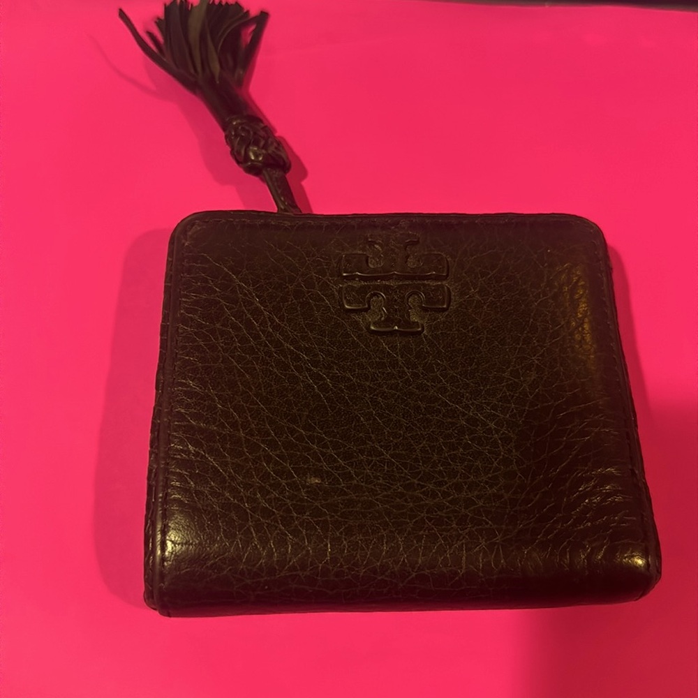 Tory and Burch wallet